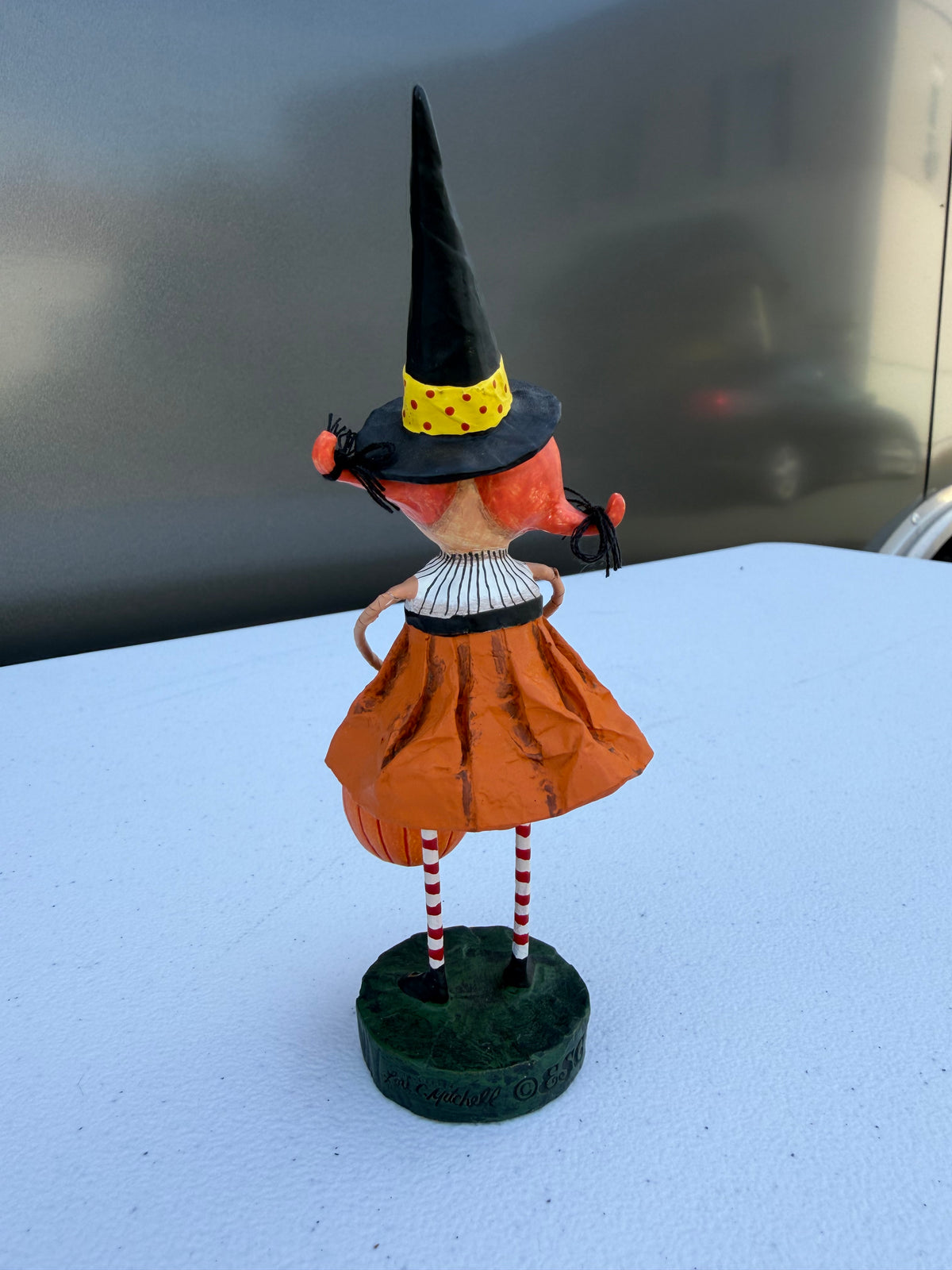 Red-haired witch with pumpkin bucket — Lori Mitchell Halloween Figurine