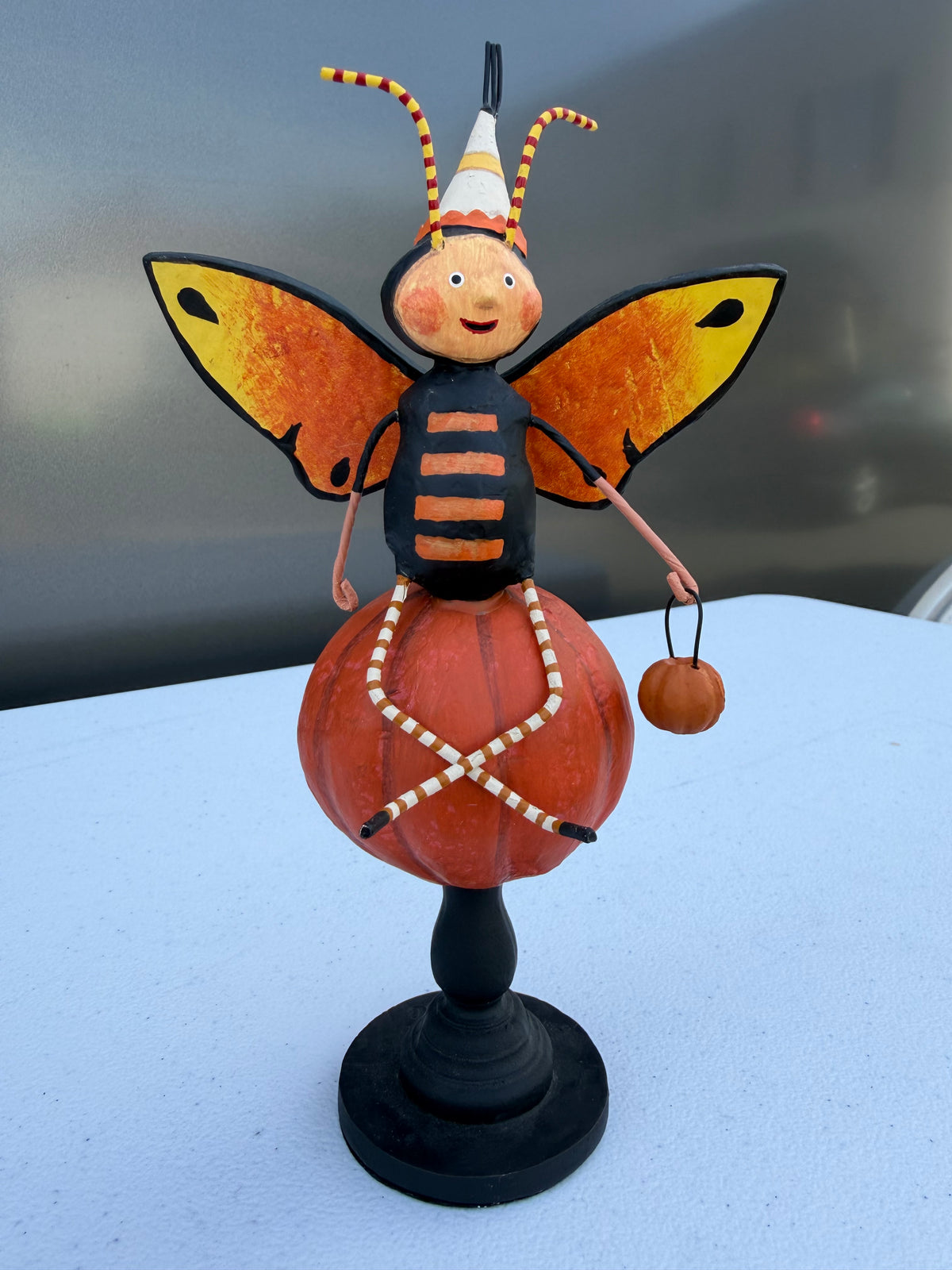 Chris Aliss — Lori Mitchell Halloween Figurine