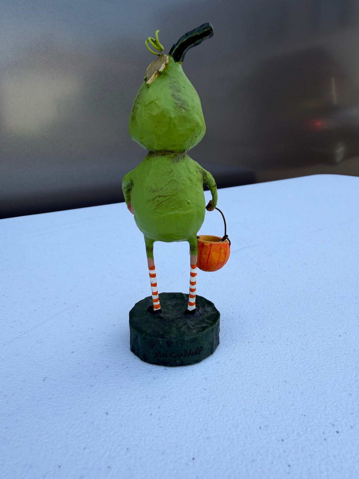 Sweet Pea — Lori Mitchell Halloween Figurine