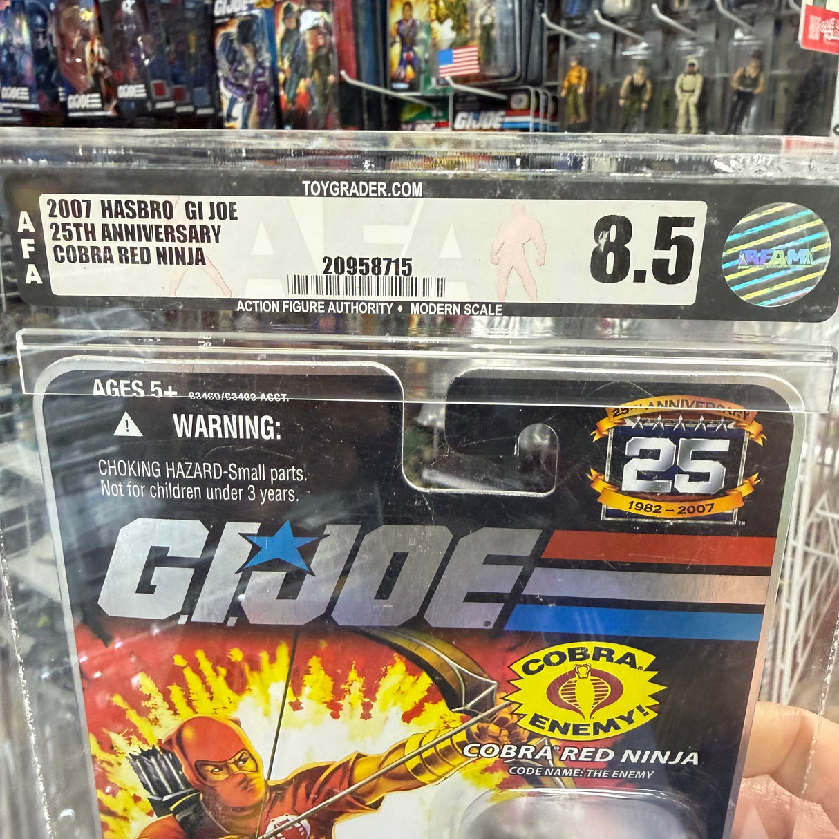 Cobra Red Ninja – G.I. Joe 25th Anniversary 2007 AFA 8.5