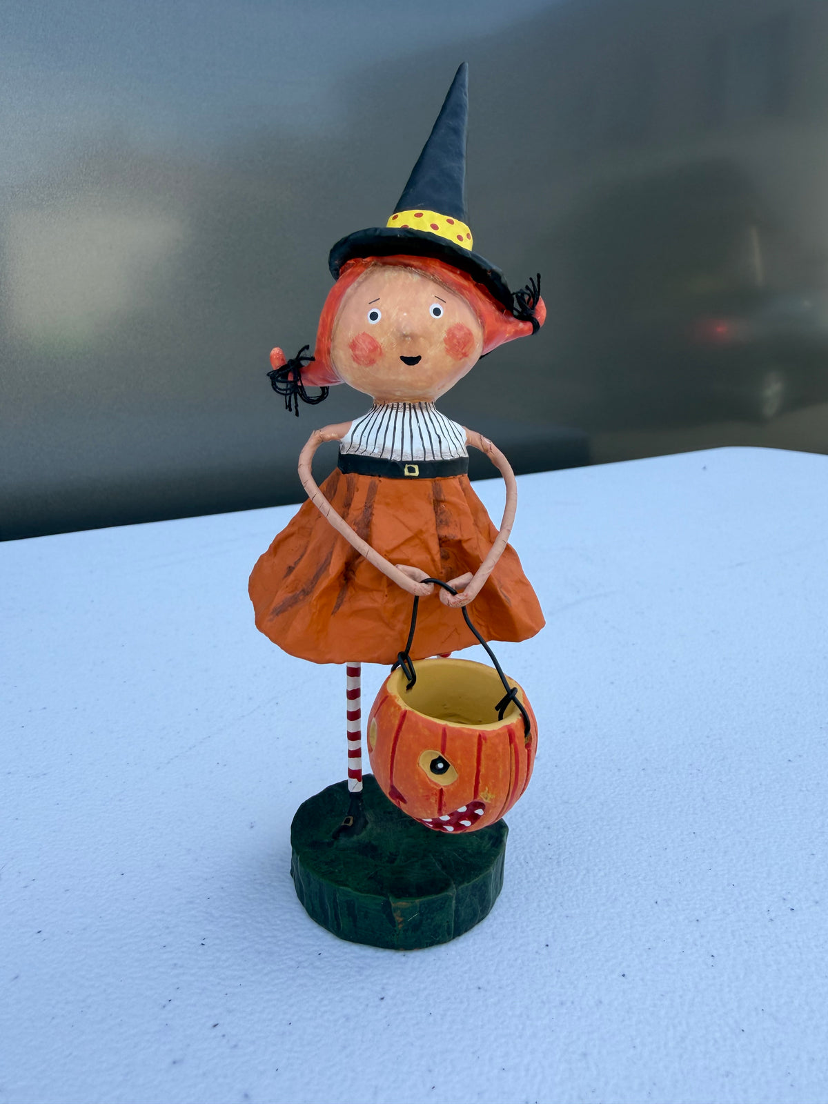 Red-haired witch with pumpkin bucket — Lori Mitchell Halloween Figurine