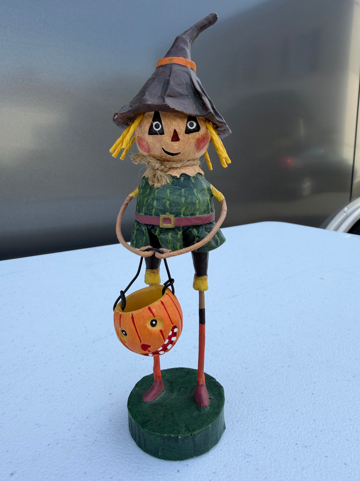 Scarecrow from the Oz Collection — Lori Mitchell Figurine
