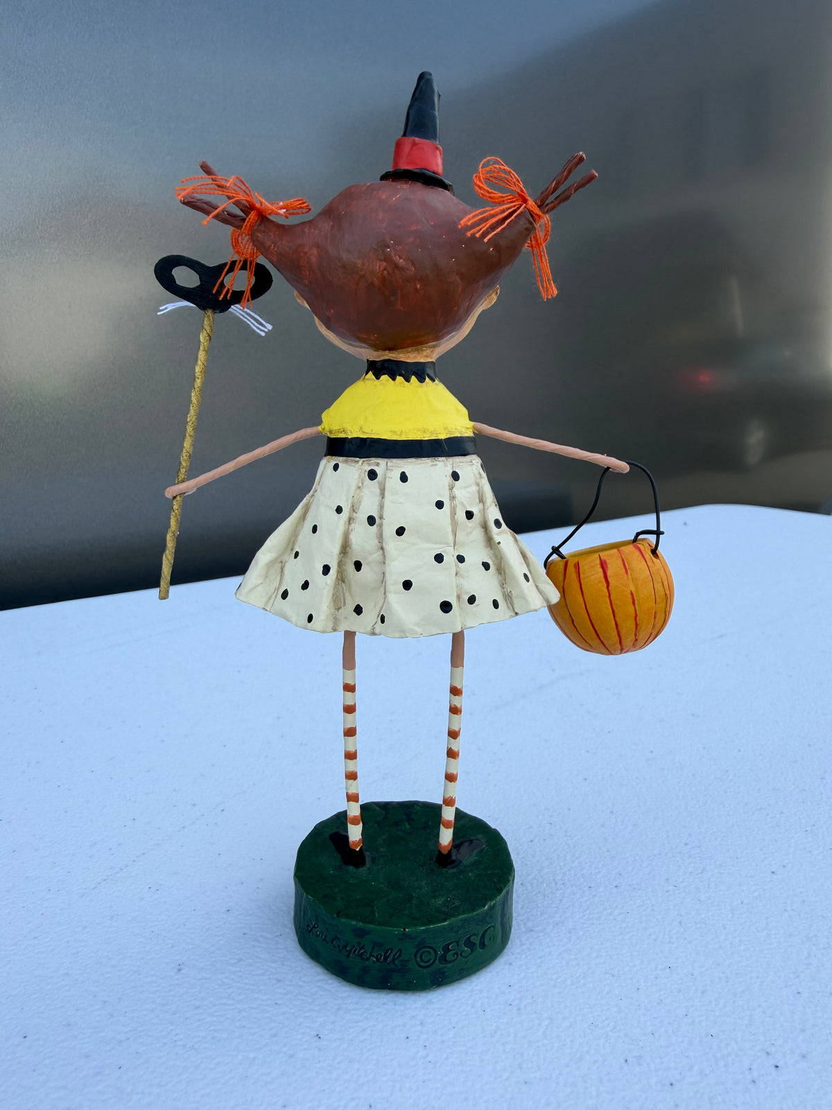 Flirty Gertie — Lori Mitchell Halloween Figurine