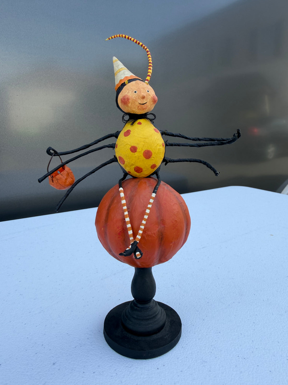 Alexa Arachnid — Lori Mitchell Halloween Figurine